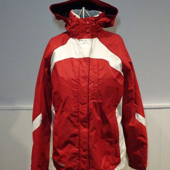 LAST CHANCE!! MAKE AND OFFER!!! COLUMBIA SPORTWEAR 3-in-1 Winter Jacket - Picture 2 of 3